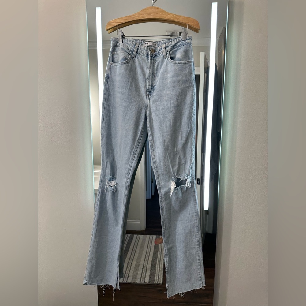 ZARA - high waisted denim jeans, rips at knee, flare with slit